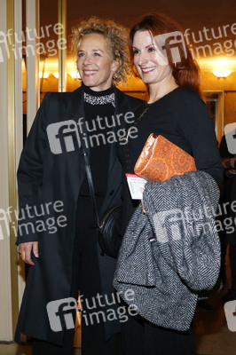 Theaterpremiere 'Marie-Antoinette oder Kuchen für alle!' in Berlin