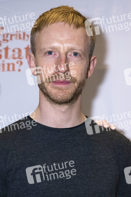 Filmpreview 'Wer gräbt den Bestatter ein?' in München