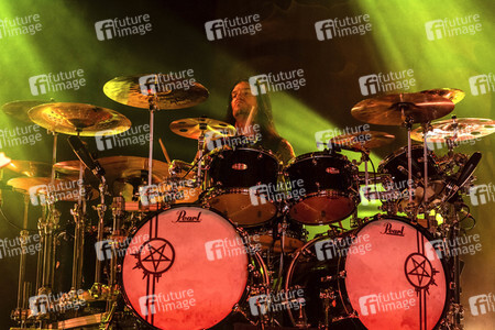 Konzert von Arch Enemy in Hamburg