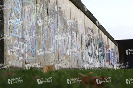 Reste der innerdeutschen Grenzbefestigung in Berlin