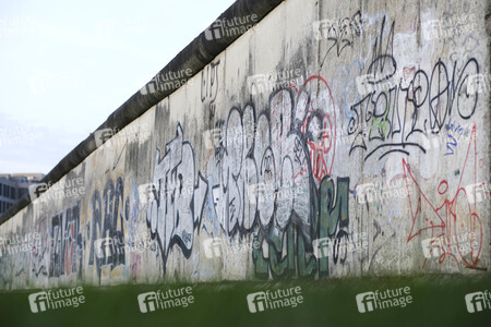 Reste der innerdeutschen Grenzbefestigung in Berlin