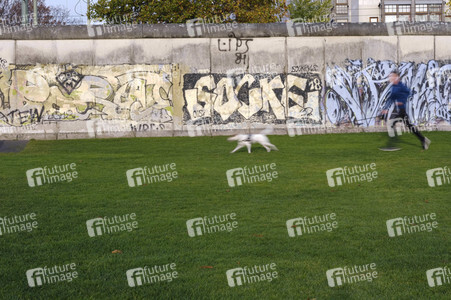 Reste der innerdeutschen Grenzbefestigung in Berlin
