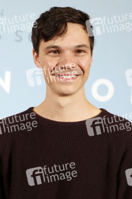 Filmpremiere 'Wir sind dann wohl die Angehörigen' in Berlin