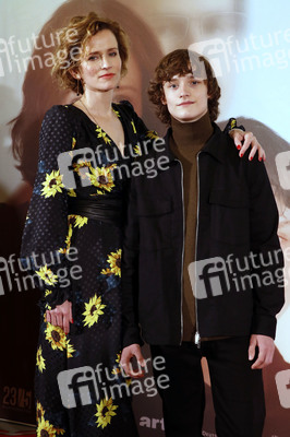 Filmpremiere 'Wir sind dann wohl die Angehörigen' in Berlin