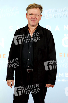 Filmpremiere 'Wir sind dann wohl die Angehörigen' in Berlin