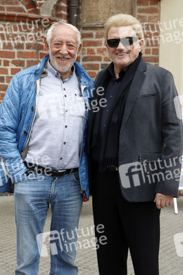 Pressetermin mit Heino und Dieter Hallervorden in Dessau