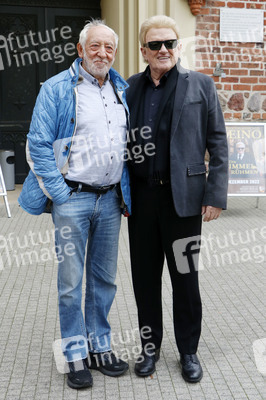 Pressetermin mit Heino und Dieter Hallervorden in Dessau