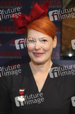 Enie van de Meiklokjes im AEZ Hamburg