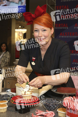 Enie van de Meiklokjes im AEZ Hamburg