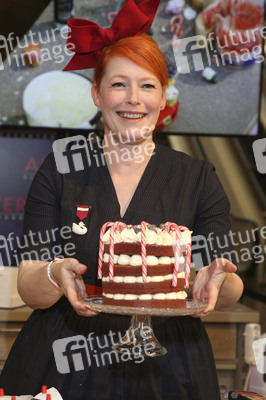 Enie van de Meiklokjes im AEZ Hamburg