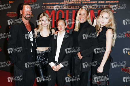 Musicalpremiere 'Moulin Rouge!' in Köln