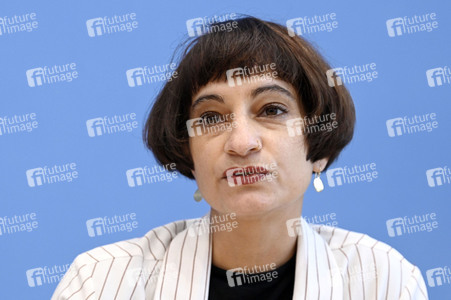 Bundespressekonferenz Antisemitismus stoppen in Berlin