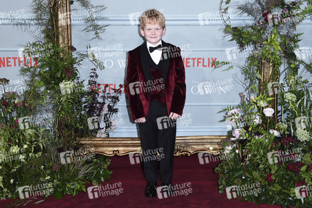Season 5 Premiere 'The Crown' in London