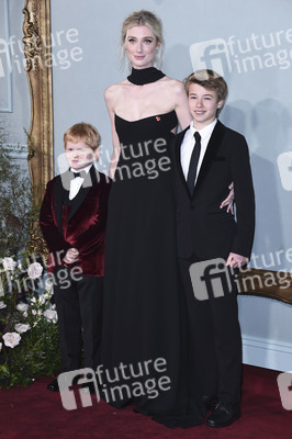 Season 5 Premiere 'The Crown' in London