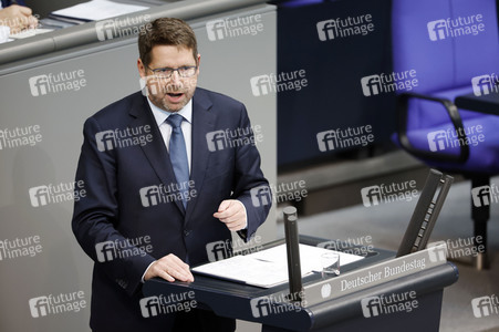 66. Sitzung des Deutschen Bundestages in Berlin