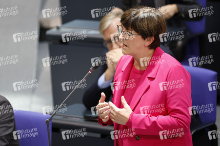 66. Sitzung des Deutschen Bundestages in Berlin