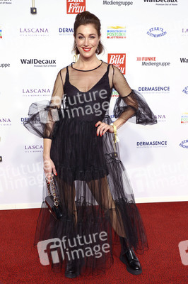 Goldene Bild der Frau 2022 in Hamburg