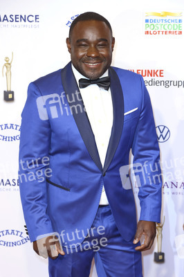 Goldene Bild der Frau 2022 in Hamburg