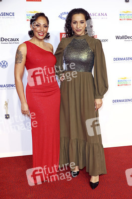 Goldene Bild der Frau 2022 in Hamburg