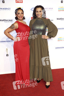 Goldene Bild der Frau 2022 in Hamburg