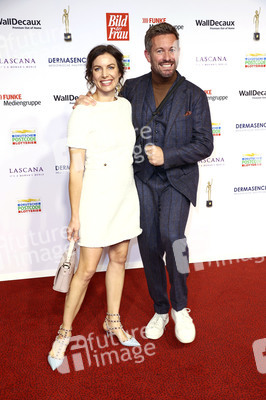 Goldene Bild der Frau 2022 in Hamburg