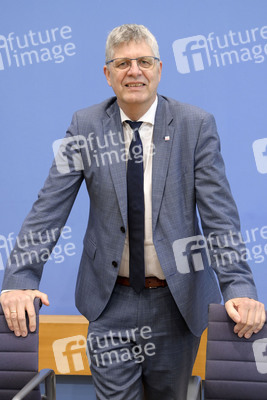 Bundespressekonferenz Bereinigungssitzung des Haushaltsausschusses in Berlin
