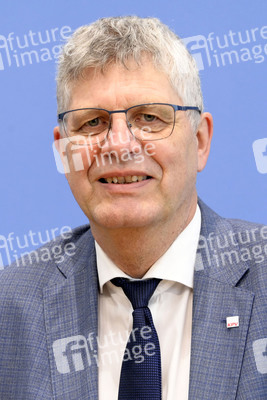 Bundespressekonferenz Bereinigungssitzung des Haushaltsausschusses in Berlin