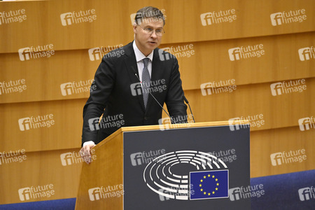 Plenartagung zum Ergebnis der Modernisierung des Vertrags über die Energiecharta im EU-Parlament in Brüssel