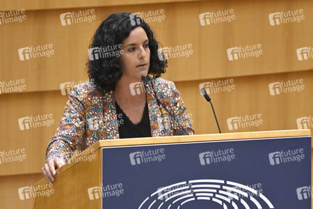 Plenartagung zum Ergebnis der Modernisierung des Vertrags über die Energiecharta im EU-Parlament in Brüssel