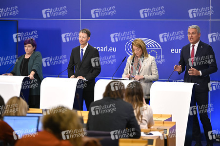 Pressekonferenz zum REPowerEU-Kapitel im EU-Parlament in Brüssel