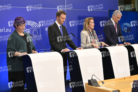 Pressekonferenz zum REPowerEU-Kapitel im EU-Parlament in Brüssel