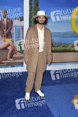 Filmpremiere 'Glass Onion: A Knives Out Mystery' in Los Angeles