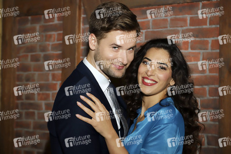 Fototermin zum Drehstart der 21. Staffel der ARD-Serie 'Rote Rosen' in Lüneburg