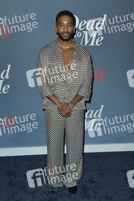 Season 3 Premiere 'Dead to Me' in Los Angeles