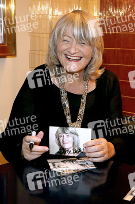 Preview 'Alice' in Berlin