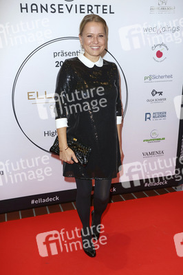 Modenschau 20 Jahre Ella Deck Couture in Hamburg