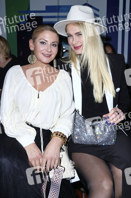 Modenschau 20 Jahre Ella Deck Couture in Hamburg