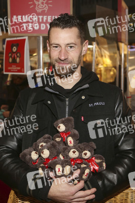 Leuchtfeuer-Teddy-Aktion 2022 in Hamburg