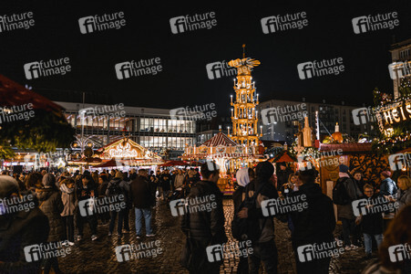 Striezelmarkt 2022 in Dresden