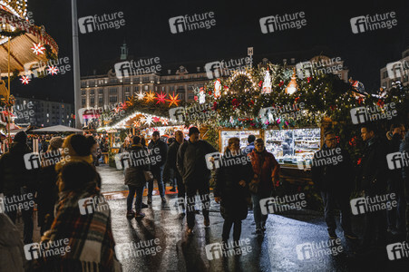 Striezelmarkt 2022 in Dresden