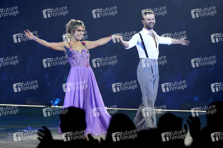 Tanzshow 'Let's Dance - Die Live-Tour 2022' in Hannover