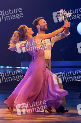 Tanzshow 'Let's Dance - Die Live-Tour 2022' in Hannover