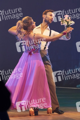 Tanzshow 'Let's Dance - Die Live-Tour 2022' in Hannover