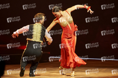 Tanzshow 'Let's Dance - Die Live-Tour 2022' in Hannover