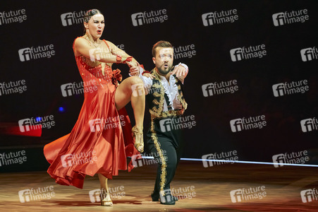 Tanzshow 'Let's Dance - Die Live-Tour 2022' in Hannover
