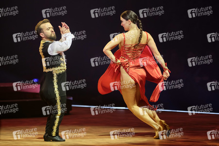 Tanzshow 'Let's Dance - Die Live-Tour 2022' in Hannover