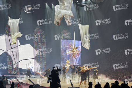 Tanzshow 'Let's Dance - Die Live-Tour 2022' in Hannover