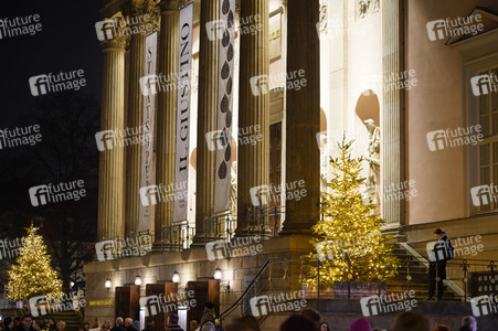 Weihnachtszauber 2022 an der Staatsoper in Berlin