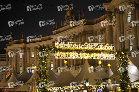 Weihnachtszauber 2022 an der Staatsoper in Berlin