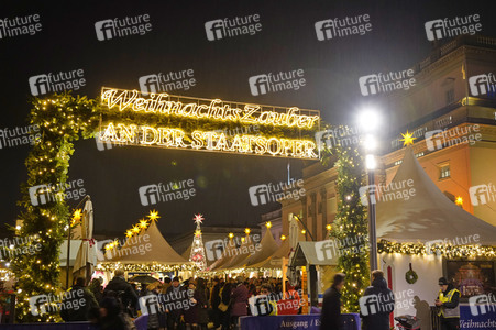 Weihnachtszauber 2022 an der Staatsoper in Berlin